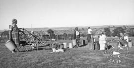 This black and white photograph of women at a water point in Driefontein was taken by Gille de Vlieg in October 1995. Included in SAHA Land Act Project report, 2014.