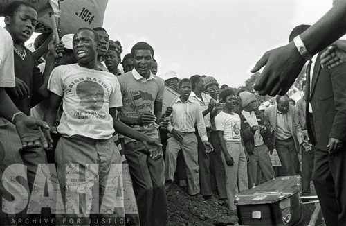 Flint Mazibuko's gravesite, Tembisa. Photographer: Gille de Vlieg. Archived as SAHA collection AL3274_C26.4