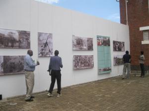 Ex combatants of ZAPU viewing the exhibition outside SAHA offices.