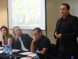 Hennie van Vuuren speaks on the rise of the securocrats in South Africa at SAHA's dialogue forum